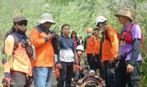 Dua Orang Pendaki Mengalami Cedera Kepala dan Kaki Akibat Terjatuh dari Gunung Soputan!